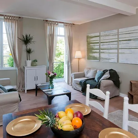 French Townhouse With Scenic Views