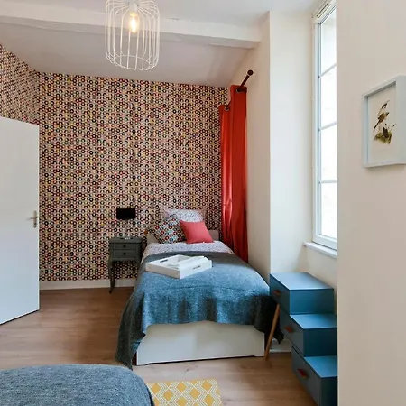 French Townhouse With Scenic Views Casa vacanze *