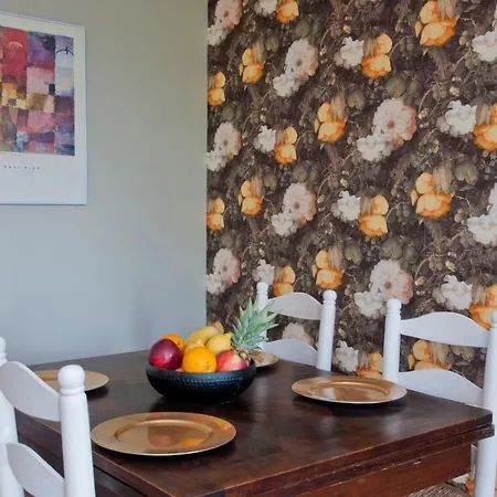 Casa vacanze French Townhouse With Scenic Views